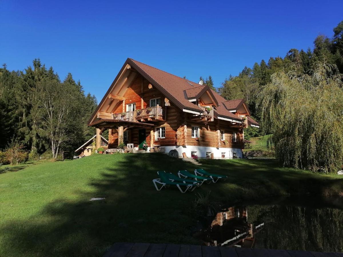 Chalet Le Dorf Noetsch Exterior photo